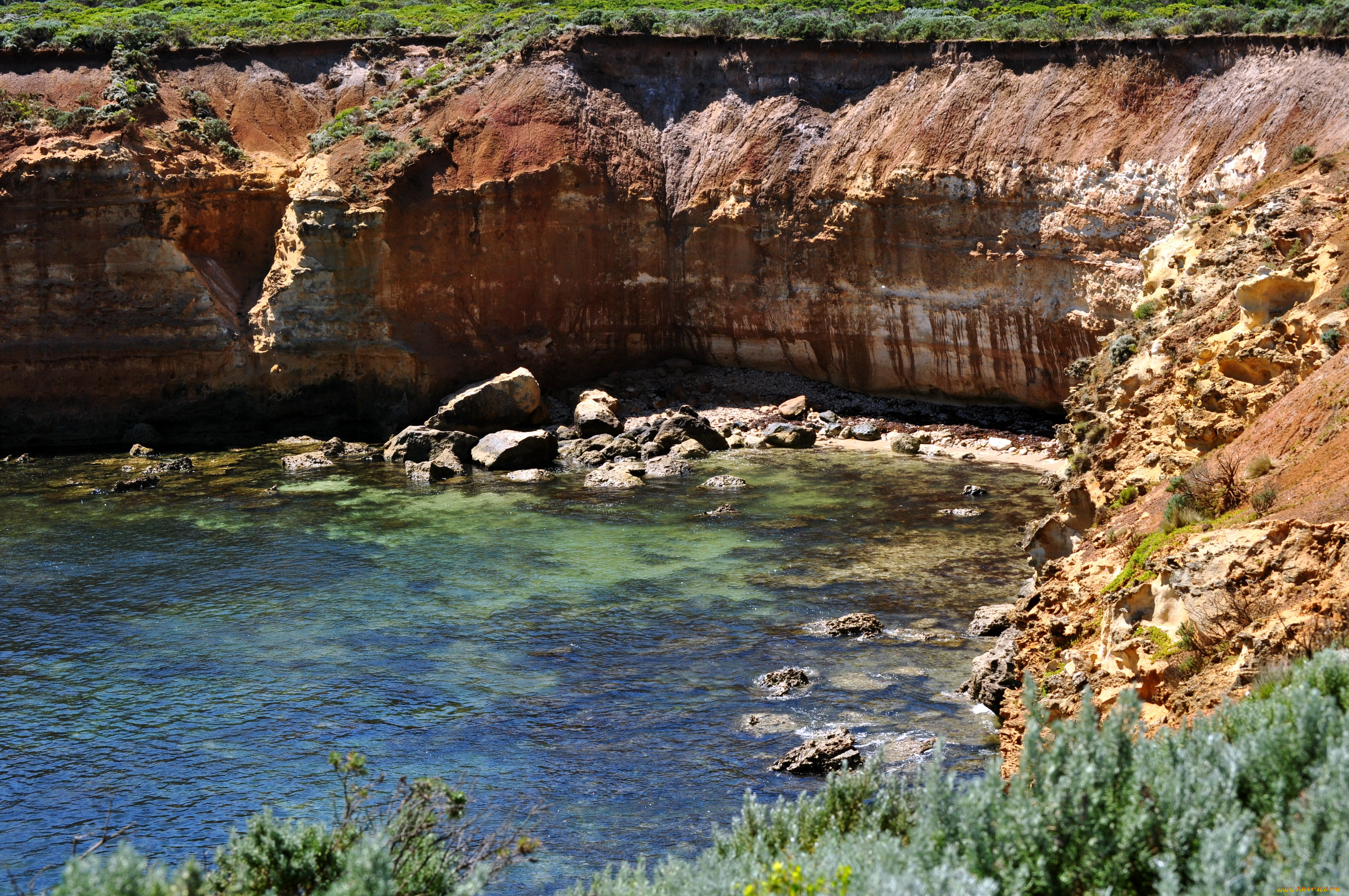 , , port, campbell, , -, 